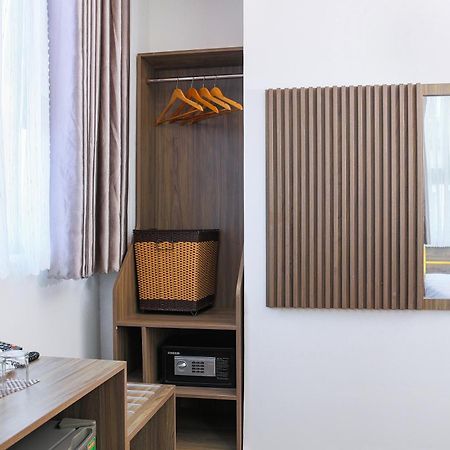 Azura Gold Hotel & Apartment Nha Trang Exteriör bild