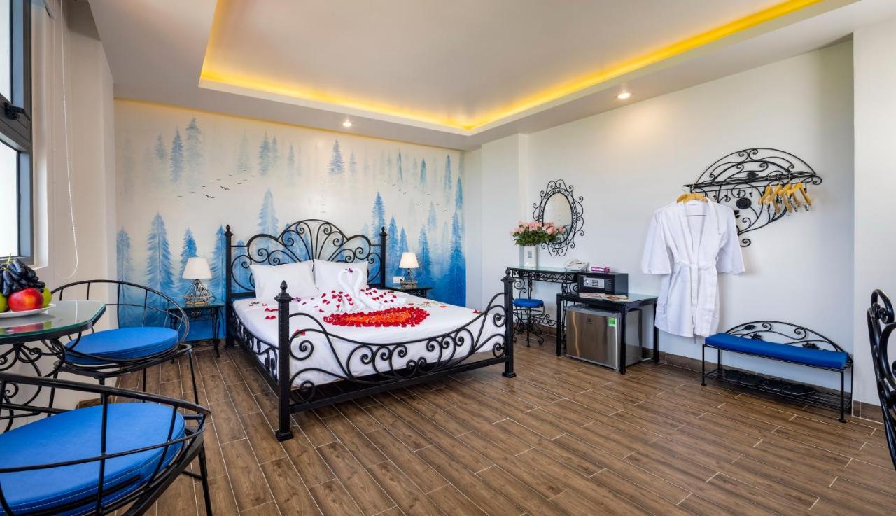 Azura Gold Hotel & Apartment Nha Trang Exteriör bild