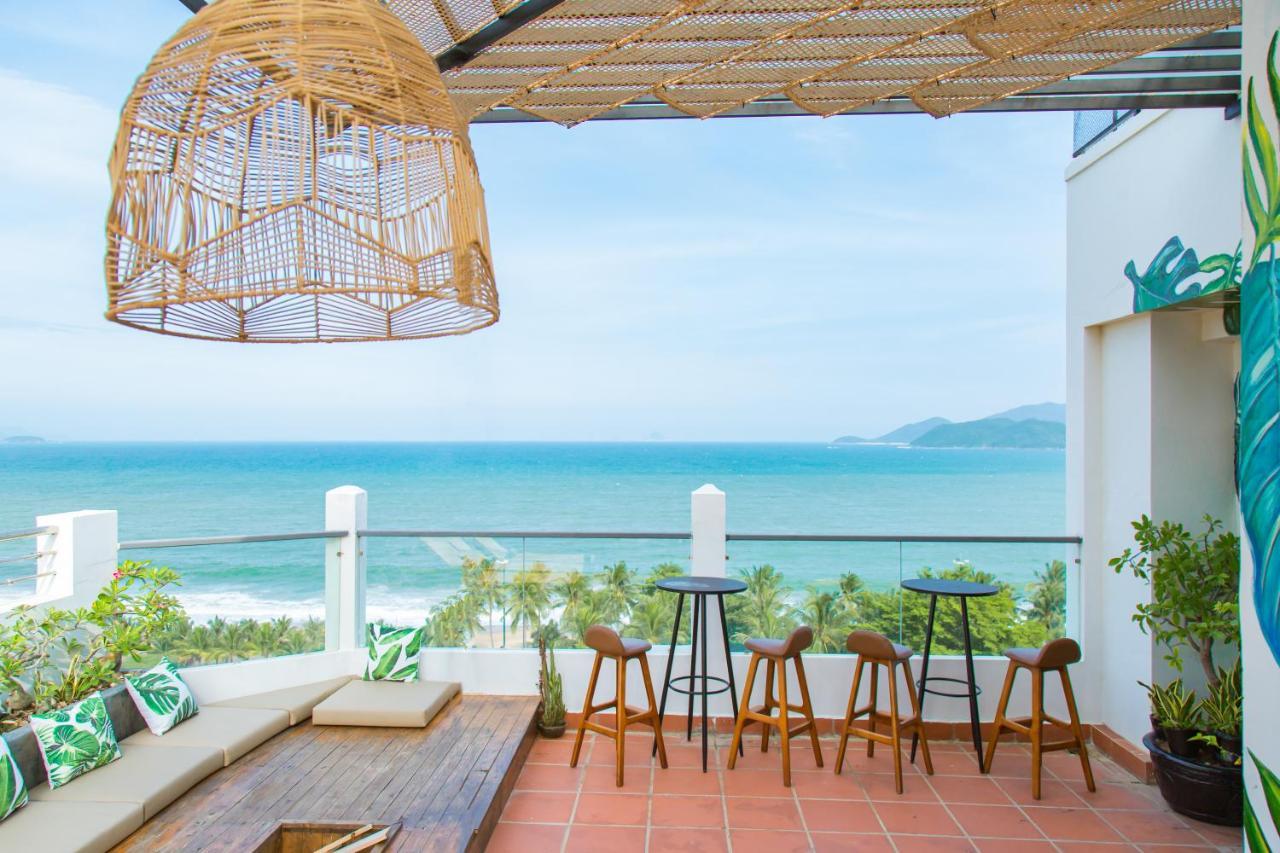 Azura Gold Hotel & Apartment Nha Trang Exteriör bild